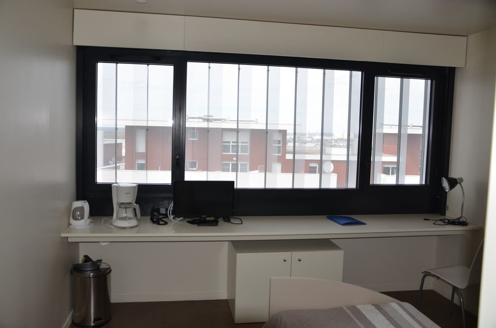 Study Hotel Bordeaux Лормон Екстер'єр фото