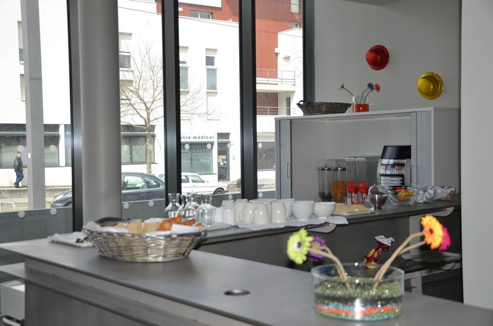 Study Hotel Bordeaux Лормон Екстер'єр фото